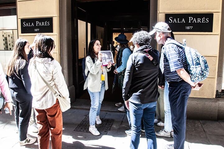 Barcelona Picasso Museum and Walking Tour