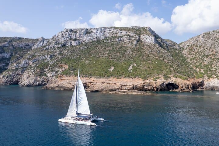 Sailing trip and swim in the bay of Dénia on a catamaran