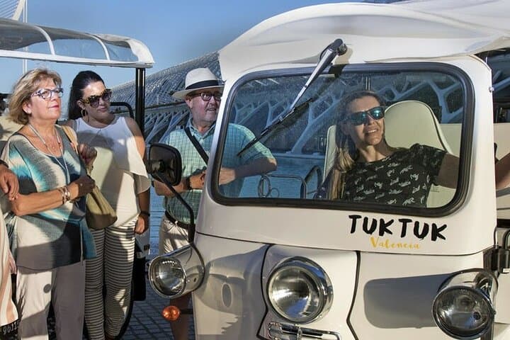 Valencia Complete Tour by Tuk Tuk