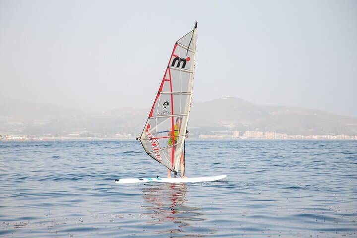 2-Hour Windsurf Course for Beginners or Improvement