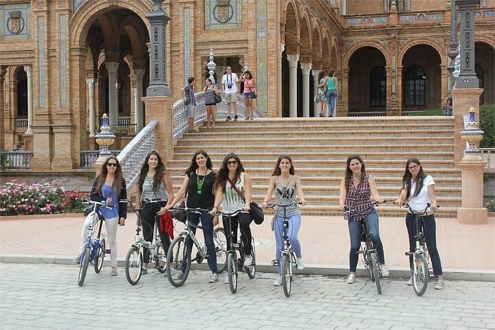 Bike rental in Seville city centre