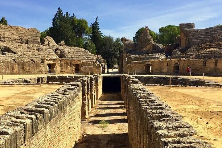 Private hald day tour to the historic roman city of Italica
