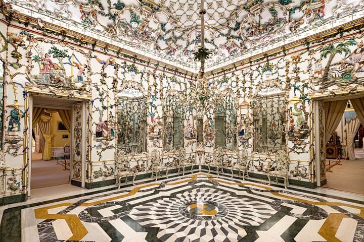 Guided tour of the Royal Palace of Aranjuez