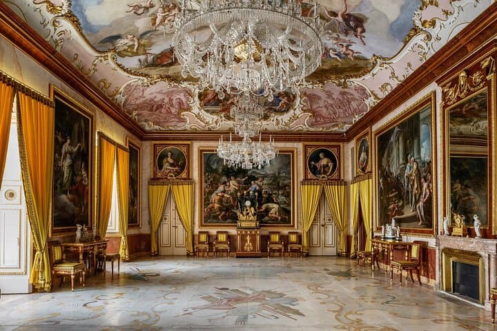 Guided tour of the Royal Palace of Aranjuez