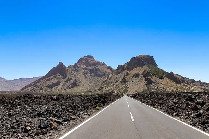 Private tour to Teide in a Luxury Vehicle