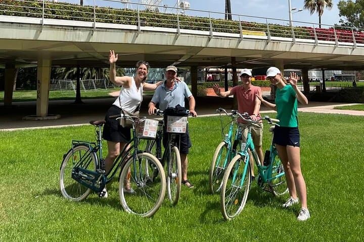 Valencia: All In One Daily City Tour by Bike and E-Bike