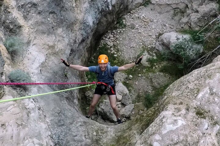 Almadenes via ferrata + 3 rappels from the Higuera ravine
