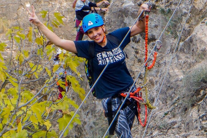 Almadenes via ferrata + 3 rappels from the Higuera ravine