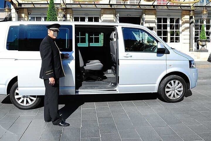 Private Transfer from Barcelona to La Roca Shopping Village