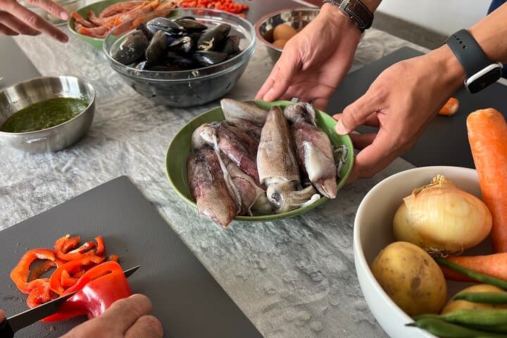 Barcelona: Rooftop Tapas & Sangria class with a Local Chef