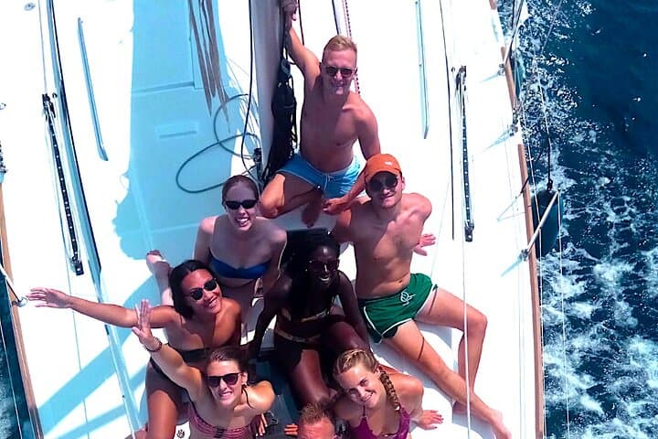Barcelona Private Sailing with Open Bar & Snacks (max 9)