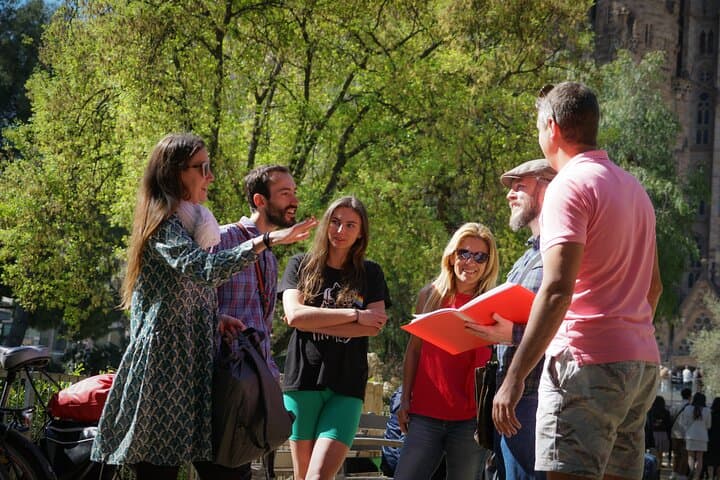 Gaudi UNESCO Highlights Small Group Bike Tour
