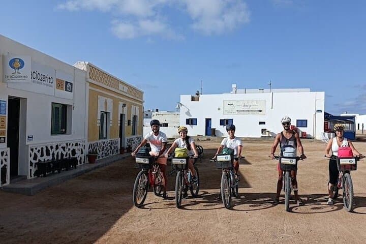 Bike Rental La Graciosa