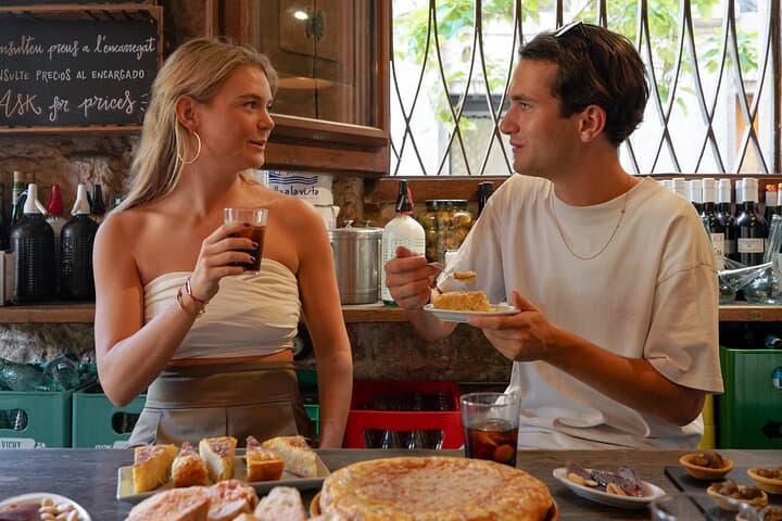 Barcelona Tapas and Wine Experience Small-Group Walking Tour