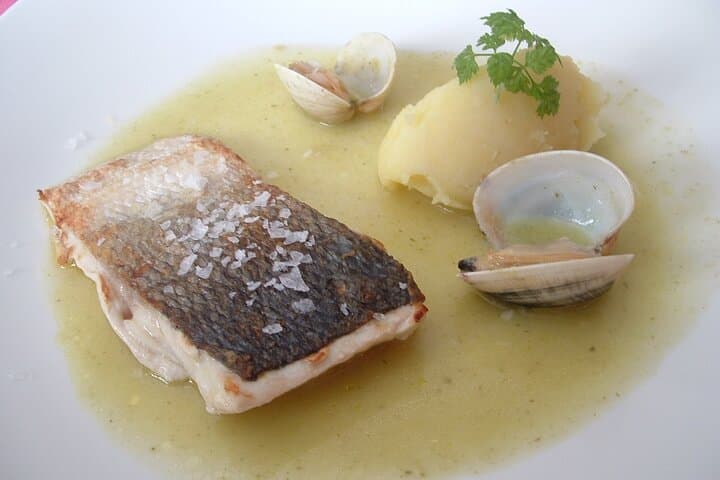 Albariño Wine PRIVATE Experience & Gourmet Gastronomy Michelin