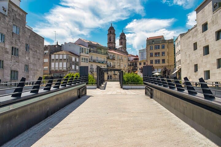 Private Heritage Walking Tour in Historic Vigo