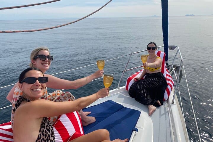 Private Sailboat Rental in Puerto Banús, Marbella