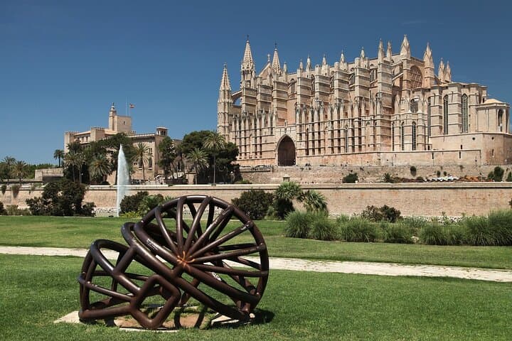 Palma de Mallorca with Cathedral Private Walking Tour