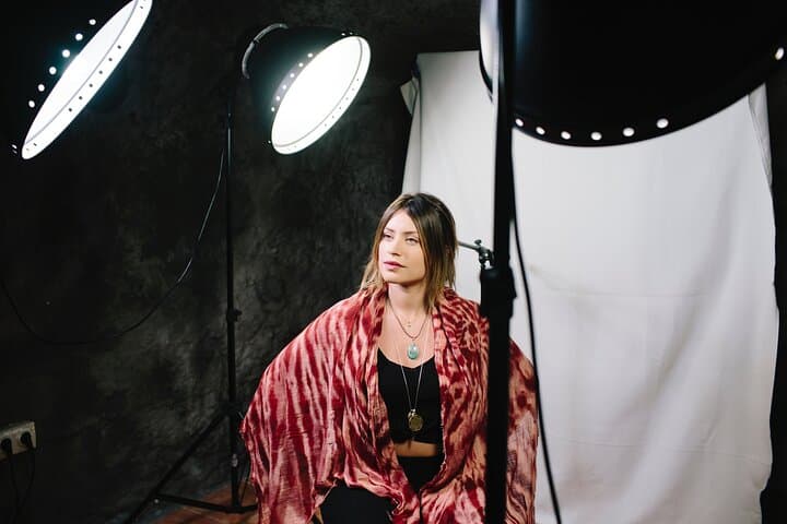 Historical portrait session: wet plate photography in Sacromonte