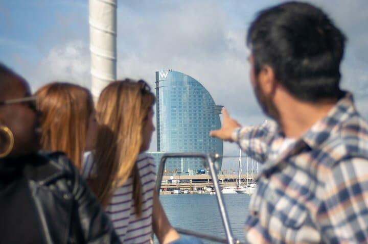 Barcelona Sightseeing Sailing with Multilingual Local Guide