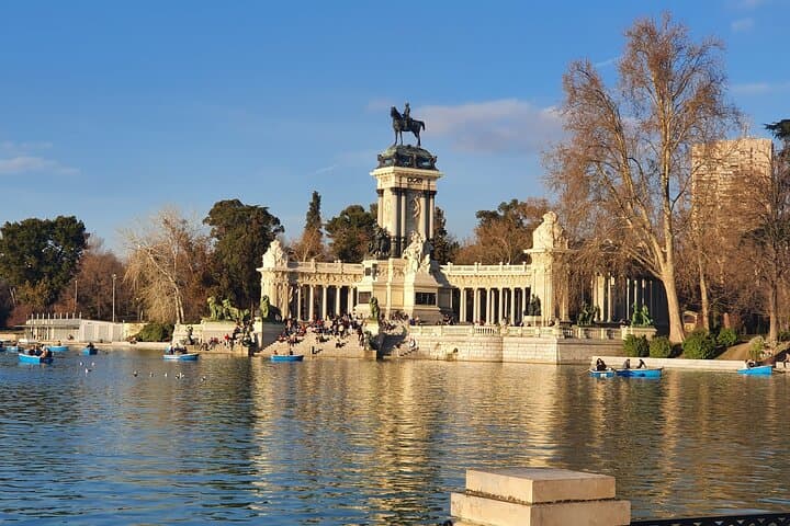 Madrid city tour with Royal Palace and Toledo in 1 day