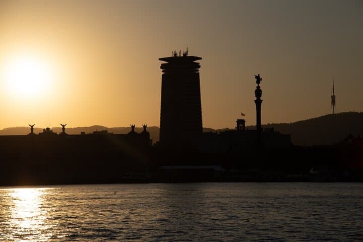 2h Sailing Tour from Barcelona. Sunset or Day Sailing experience