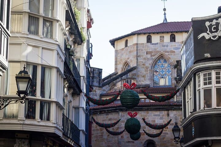 Christmas Charm of Bilbao: A Historic Private Walk