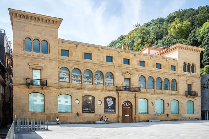 San Sebastian Quest: The Basque Goddess of the Old Town
