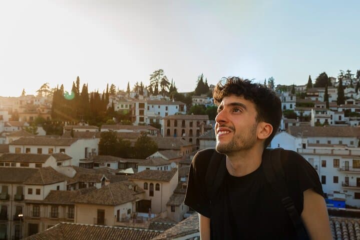 3 Hours Private Guided Tour in Spain with skip the line access