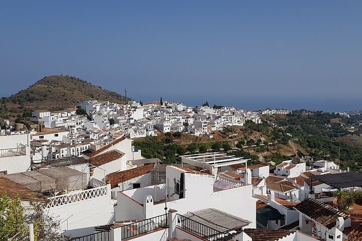 Private Costa del Sol Trip From Malaga to Nerja and Frigiliana