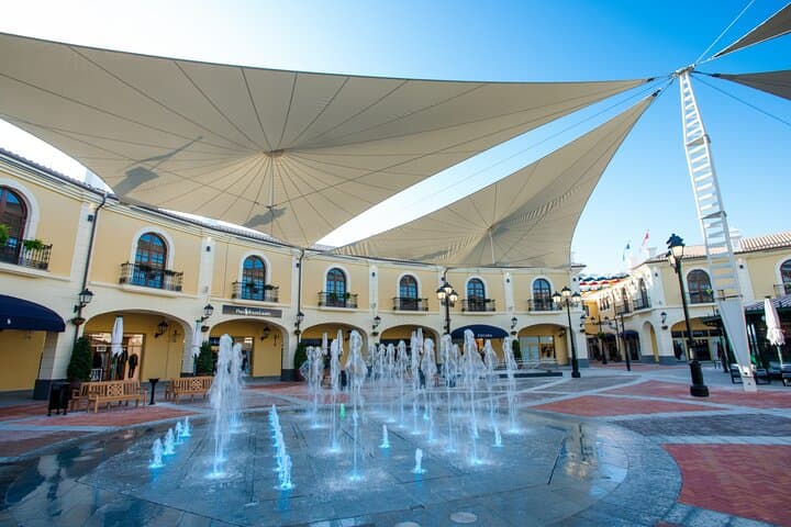 Private Shopping Tour from Marbella to McArthurGlen Outlet