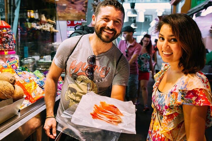 Barcelona Private Food Tour With Locals: 6 or 10 Tastings