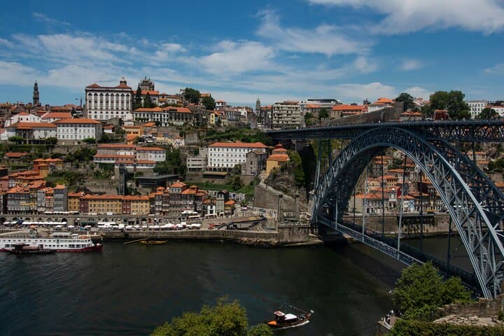 Private Tour to Oporto from Vigo Cruise Terminal or Hotel