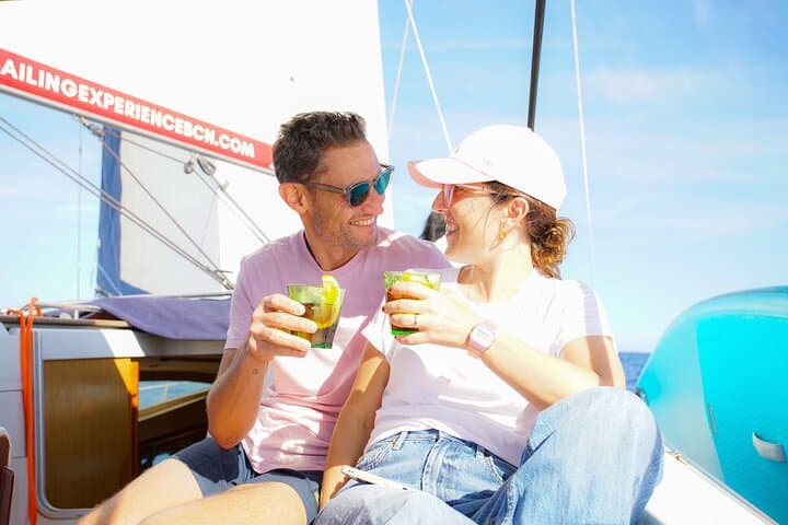 Vermut & Sailing Experience Barcelona with Drinks and Snacks
