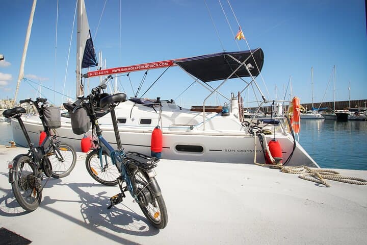 Ebike Tour, Winery, Wine Tasting & Sailing Experience(car option)