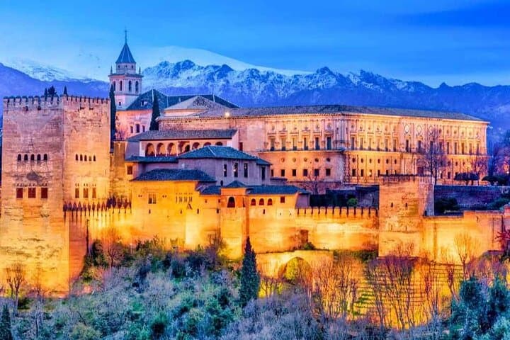 Transfer from Granada Airport(GRX) to Granada City Center