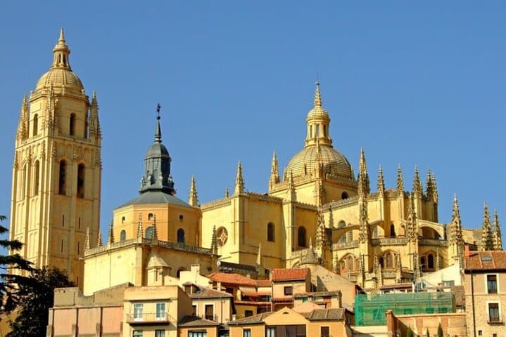 Segovia and Toledo Day Tour from Madrid with Optional Alcazar