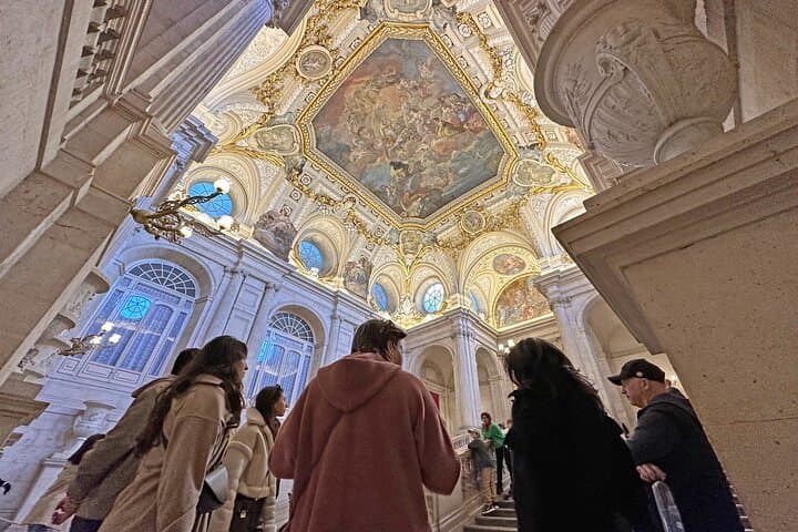 Madrid Royal Palace Private Guided Tour
