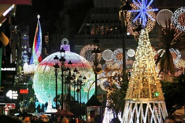 Day Tour to the Vigo Christmas Lights from Santiago de Compostela