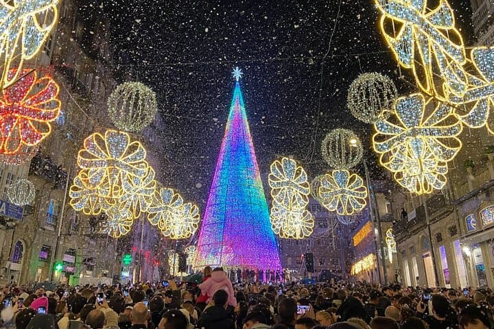 Day Tour to the Vigo Christmas Lights from Santiago de Compostela