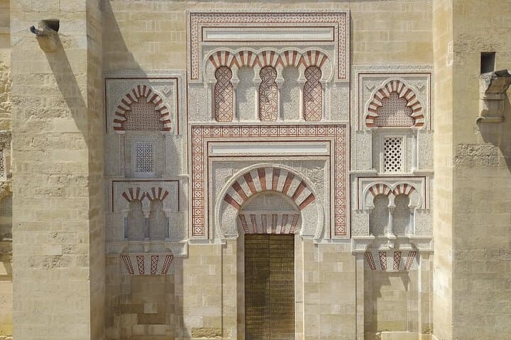 Outside old Mosque