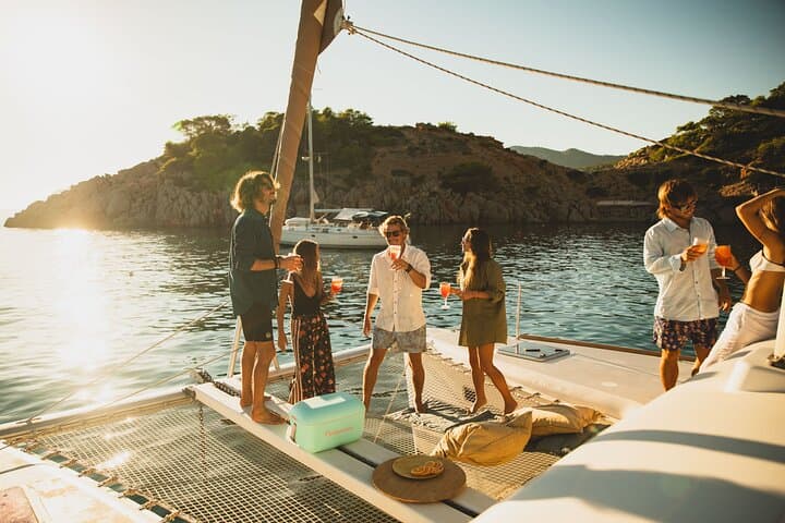 Unforgettable Catamaran Experience in Formentera - LAGOON 400