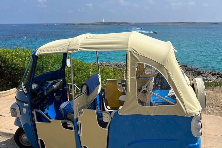 Private and Secret Tour in Ape Collector Vintage in Menorca