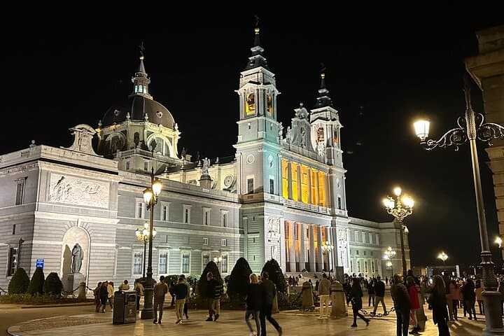 Off-the-crowds Highlights of Madrid at Night Private Guided Tour