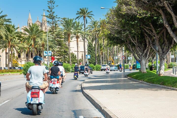 Scooter and Motorbike Rental to Explore Mallorca