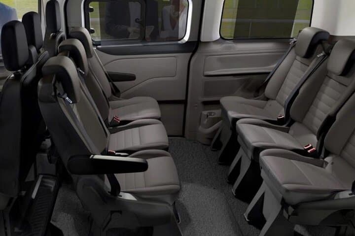 Barcelona Departure Private Transfer From City to Airport
