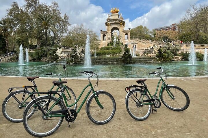 Our bikes in Ciutadella Park