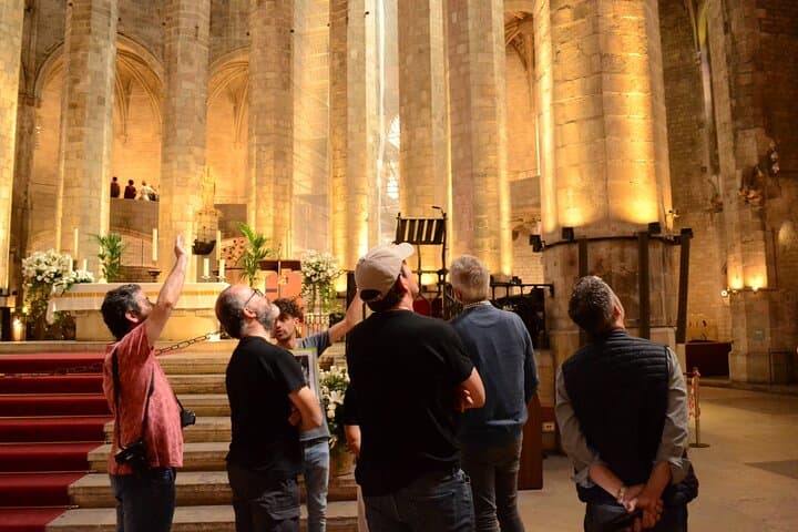 Santa Maria del Mar: Guided Tour with Exclusive Rooftop Access
