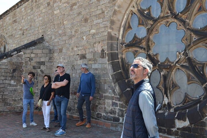 Santa Maria del Mar: Guided Tour with Exclusive Rooftop Access