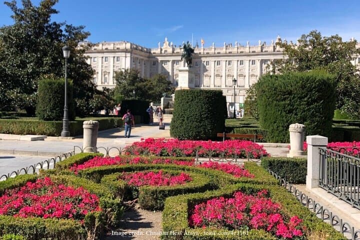 Welcome to Madrid: Private Half-Day Introductory Walking Tour